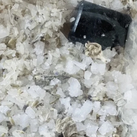 SALTS & SCRUBS : Nazar Removal Bath Salt 400 Ml